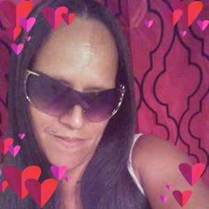 Meet your Posher, Cari